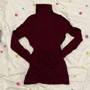 100% EXTRA FINE MERINO WOOL Wine Dark Red Turtleneck Sweater